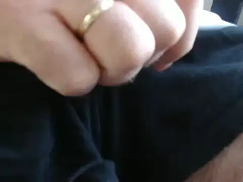 steelwings1976 online show from October 21, 2025, 7:09 am