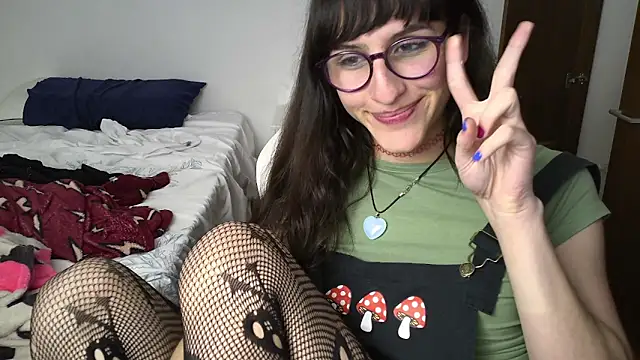 Snapshot of Alice_love29 chatting on December 27, 2024, 3:31 am Alice love29 online show from December 27, 2024, 3:31 am