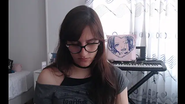 Snapshot of Alice_love29 chatting on July 22, 2026, 2:20 pm Alice love29 online show from July 22, 2026, 2:20 pm
