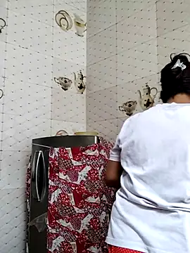 illay love online show from October 19, 2025, 7:09 am