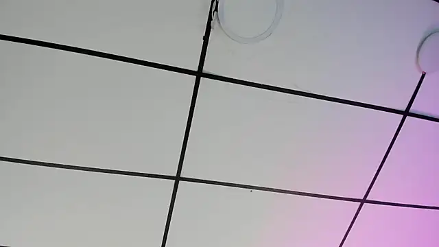 Sophia Lemos online show from September 24, 2025, 1:25 pm