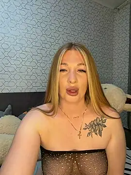 Snapshot of Tatti-Go chatting on May 26, 2026, 5:42 pm Tatti-Go online show from May 26, 2026, 5:42 pm