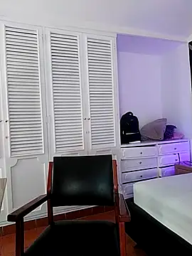 Adel Nesbiit online show from February 20, 2026, 7:36 pm