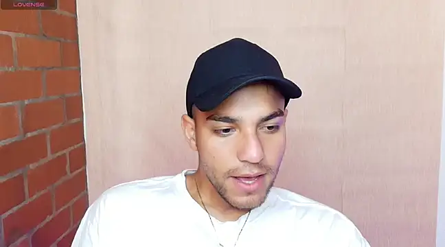 Leandro valenzuela online show from February 26, 2025, 1:30 pm