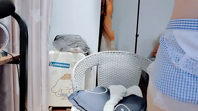 Snapshot of arena1357 chatting on September 16, 2025, 1:56 pm arena1357 online show from September 16, 2025, 1:56 pm