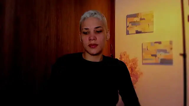 Charlee pink online show from March 8, 2026, 5:28 pm