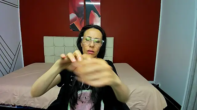 Abrillee1 online show from December 29, 2024, 5:10 am