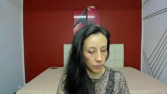 Abrillee1 online show from February 4, 2025, 10:34 pm