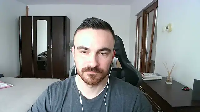 Snapshot of mu5clemania2 chatting on March 12, 2026, 7:03 am mu5clemania2 online show from March 12, 2026, 7:03 am