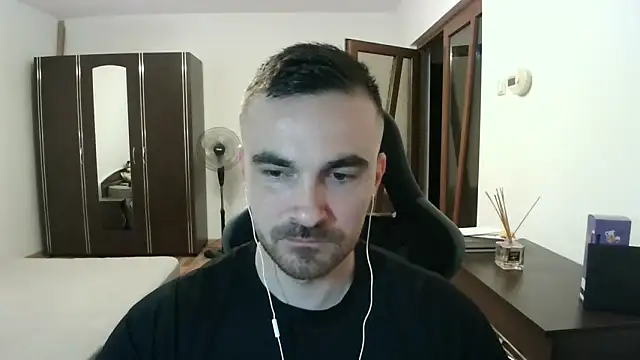 Snapshot of mu5clemania2 chatting on May 21, 2026, 6:48 pm mu5clemania2 online show from May 21, 2026, 6:48 pm