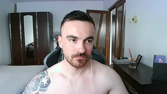 Snapshot of mu5clemania2 chatting on May 27, 2026, 1:52 pm mu5clemania2 online show from May 27, 2026, 1:52 pm