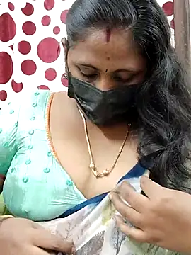 Snapshot of rithikka chatting on February 27, 2025, 5:56 am rithikka online show from February 27, 2025, 5:56 am