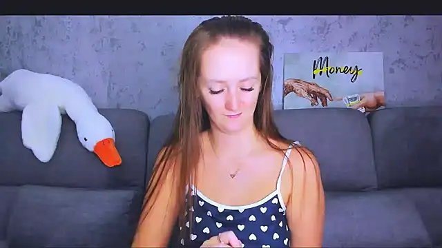 Snapshot of DreameSoul chatting on February 4, 2025, 5:21 am DreameSoul online show from February 4, 2025, 5:21 am