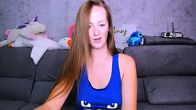 Snapshot of DreameSoul chatting on September 22, 2025, 1:35 pm DreameSoul online show from September 22, 2025, 1:35 pm