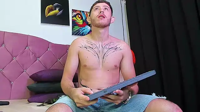 louis bcasta1 online show from March 8, 2025, 11:05 am