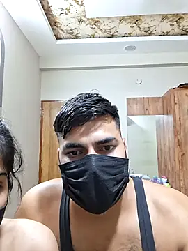 Snapshot of aaliya_bhattt chatting on November 4, 2025, 7:24 pm aaliya bhattt online show from November 4, 2025, 7:24 pm