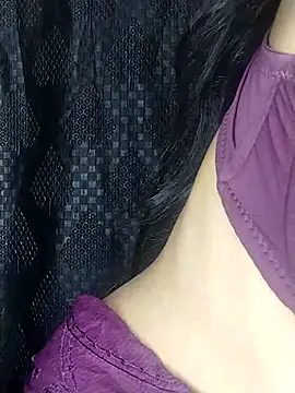 baby soni78690 online show from March 18, 2025, 10:58 pm