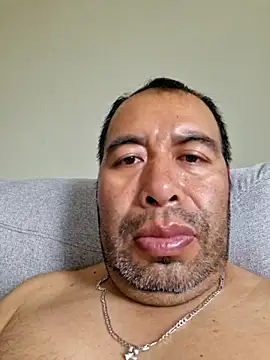 Snapshot of Piter1022 chatting on February 16, 2025, 8:00 pm Piter1022 online show from February 16, 2025, 8:00 pm