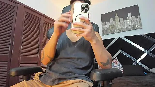 Snapshot of nakedfoam1 chatting on March 29, 2026, 4:45 am nakedfoam1 online show from March 29, 2026, 4:45 am