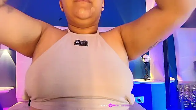 Snapshot of MeghanBurn chatting on February 5, 2026, 12:21 pm MeghanBurn online show from February 5, 2026, 12:21 pm