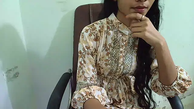 Snapshot of Srabontii chatting on March 1, 2025, 12:17 am Srabontii online show from March 1, 2025, 12:17 am
