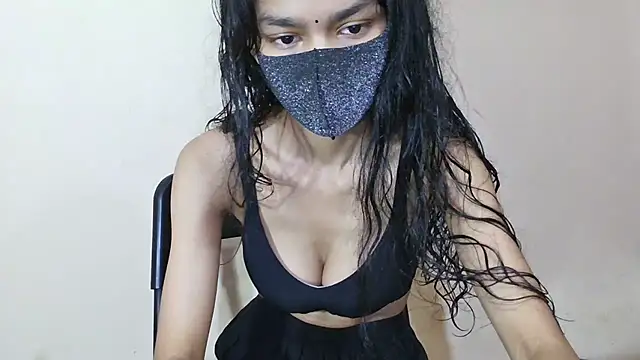 Snapshot of Srabontii chatting on March 6, 2026, 11:06 am Srabontii online show from March 6, 2026, 11:06 am