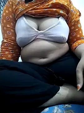 RaselKg online show from February 22, 2026, 2:26 pm