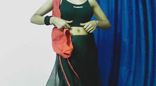 Snapshot of Cute_Sanna chatting on February 17, 2025, 4:59 pm Cute Sanna online show from February 17, 2025, 4:59 pm