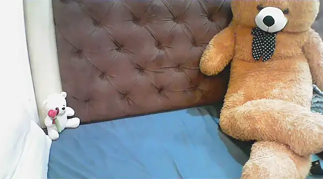 Snapshot of Cute_Sanna chatting on March 20, 2025, 8:19 pm Cute Sanna online show from March 20, 2025, 8:19 pm