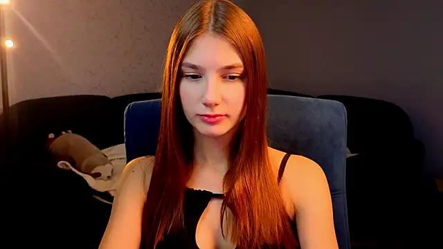 AnaHoney online show from February 25, 2026, 2:10 am