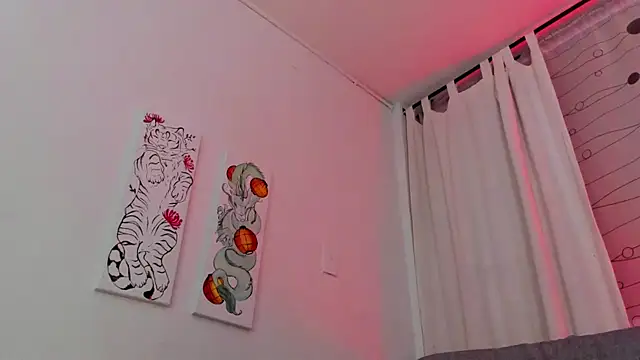 LukaCastillo online show from February 19, 2025, 7:17 am