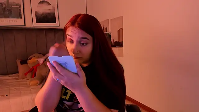 Alaia Cute online show from January 9, 2025, 2:01 am