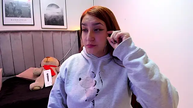 Alaia Cute online show from January 20, 2025, 9:24 am