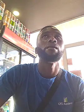 bull Giant online show from October 24, 2025, 1:07 pm