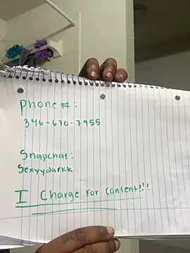 jaadeee2233 online show from January 21, 2025, 4:43 am