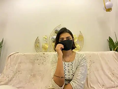 MaYaa  11 online show from February 28, 2025, 1:14 pm