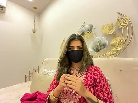 MaYaa  11 online show from March 17, 2026, 6:50 am