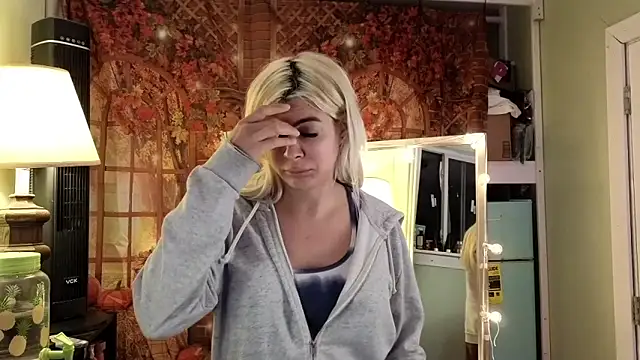 cunty tranny lydia online show from December 12, 2024, 5:20 am