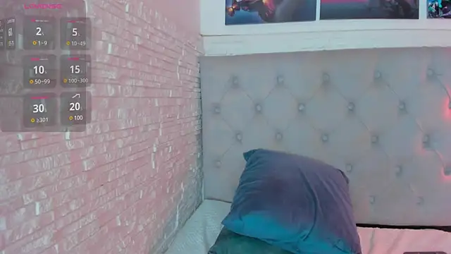 Snapshot of graceymilf666 chatting on January 17, 2025, 2:28 pm graceymilf666 online show from January 17, 2025, 2:28 pm