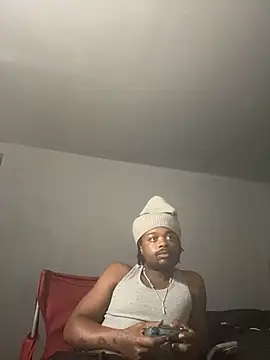 SluttyLyfe4L online show from April 14, 2026, 4:13 pm