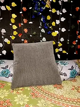 Snapshot of Sony-Model chatting on October 4, 2025, 1:36 am Sony-Model online show from October 4, 2025, 1:36 am