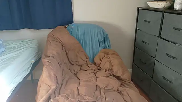 MistressKatie13xxx online show from February 5, 2026, 5:39 pm