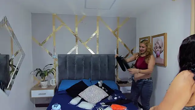 Caroliine Torres online show from October 8, 2025, 11:41 am