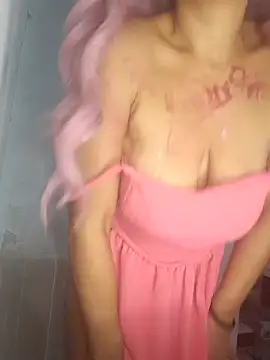 miadanada online show from October 3, 2025, 6:27 pm