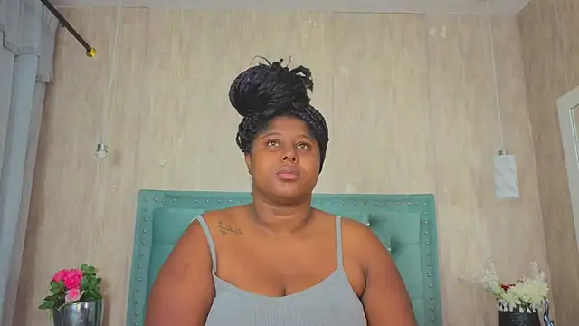 Alexa roussee online show from October 17, 2025, 12:30 pm