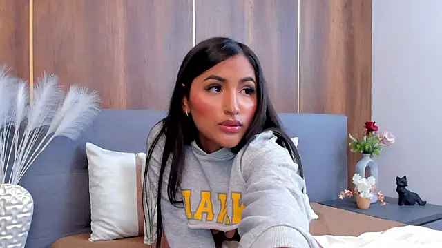 AishaPeyton online show from January 23, 2025, 5:24 am