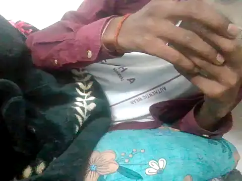 devilsam3327 online show from October 11, 2025, 5:44 pm