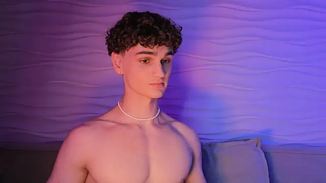 adam 21cm   online show from October 4, 2025, 3:54 pm