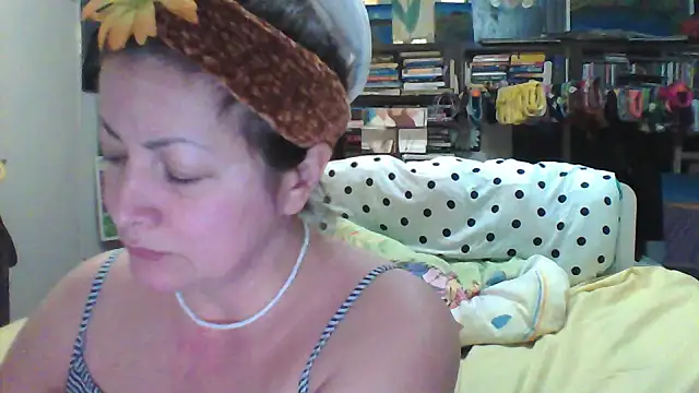 MariaAnaSunshine online show from January 17, 2026, 8:12 pm