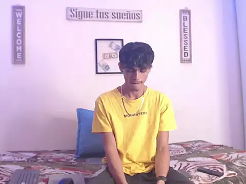 harrytomson 1 online show from January 27, 2025, 4:30 am